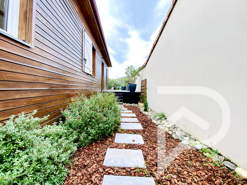 Maison - 89 m² - 4 pièces