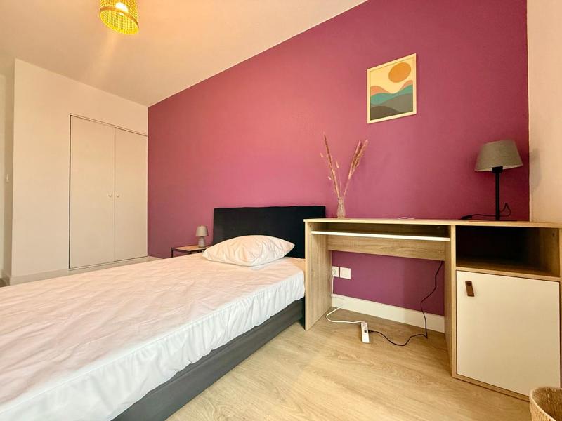 Appartement - 81 m² - 2 pièces