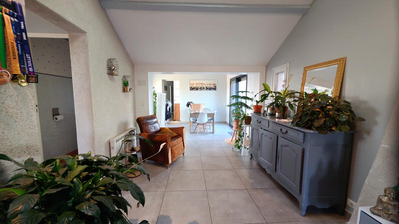 Maison - 210 m² - 7 pièces