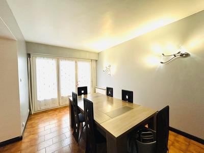 Villa - 100 m² - 5 pièces