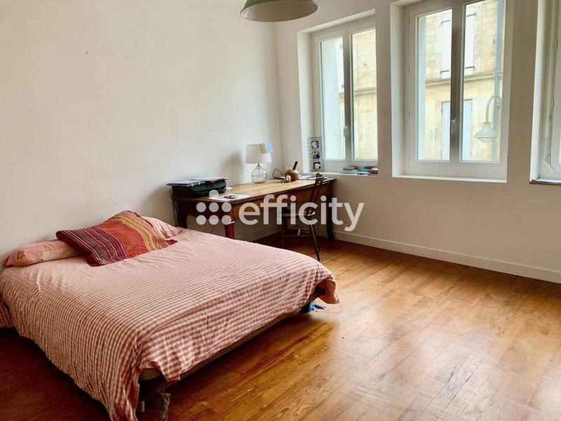 Maison - 151 m² - 6 pièces