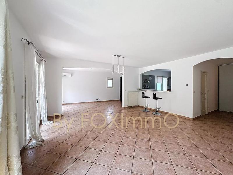 Maison - 138 m² - 5 pièces