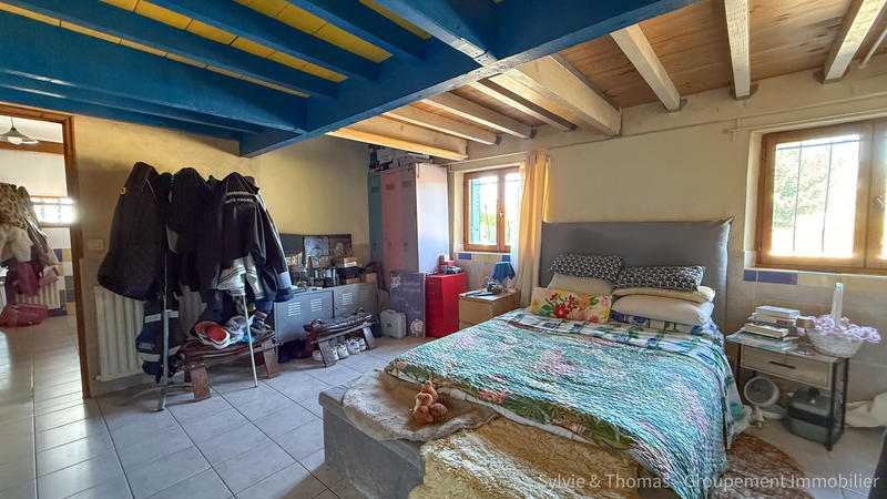 Maison - 179 m² - 6 pièces