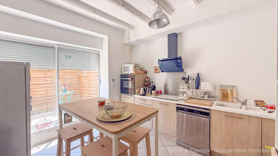 Appartement - 100 m² - 4 pièces