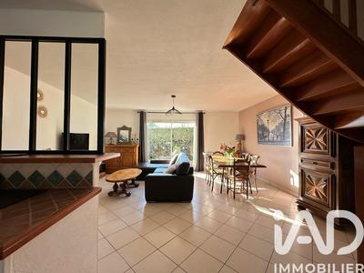 Maison de ville - 94 m² - 4 pièces