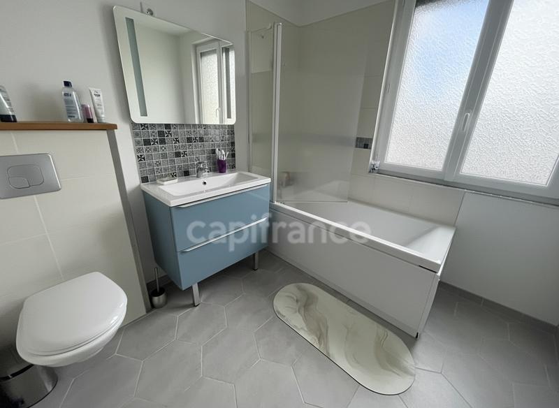 Maison - 105 m² - 5 pièces