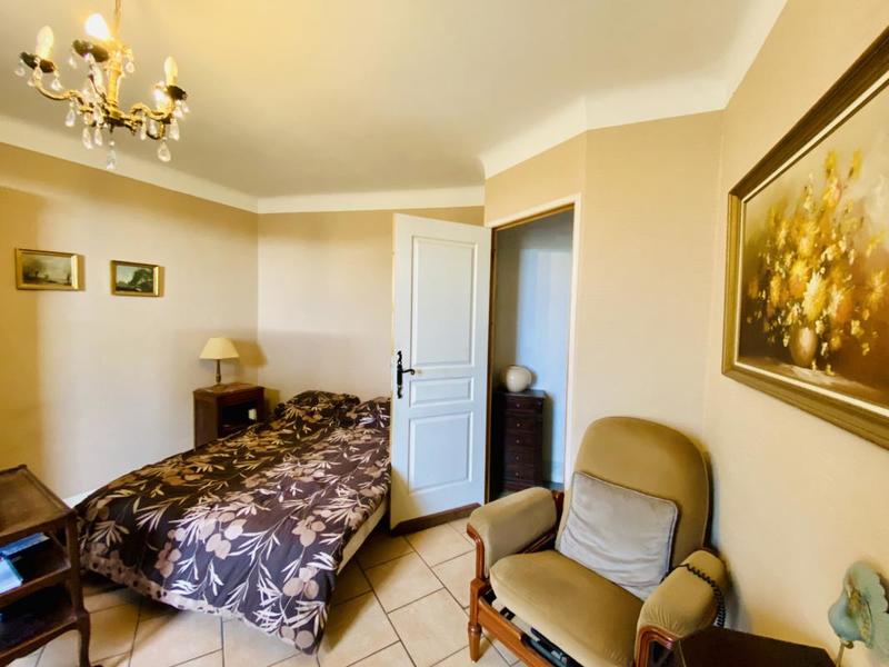 Maison de village - 207 m² - 7 pièces