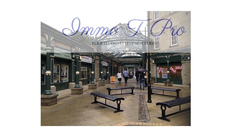 Local commercial - 1 000 m²