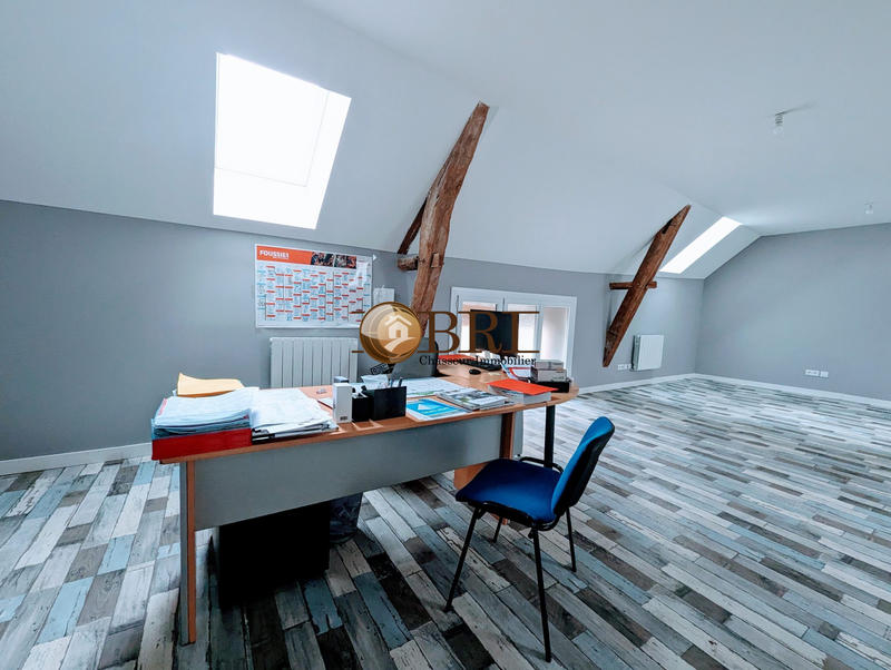 Bureau - 70 m² - 1 pièce