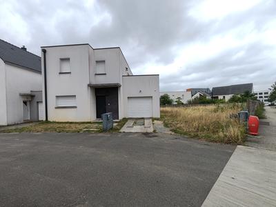 Maison - 126 m² - 6 pièces