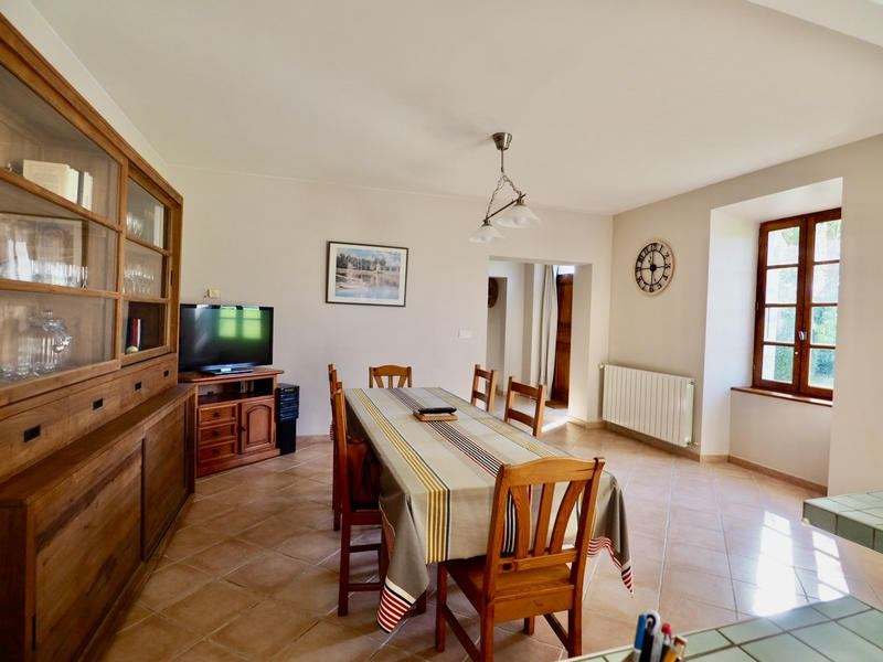 Maison - 182 m² - 6 pièces