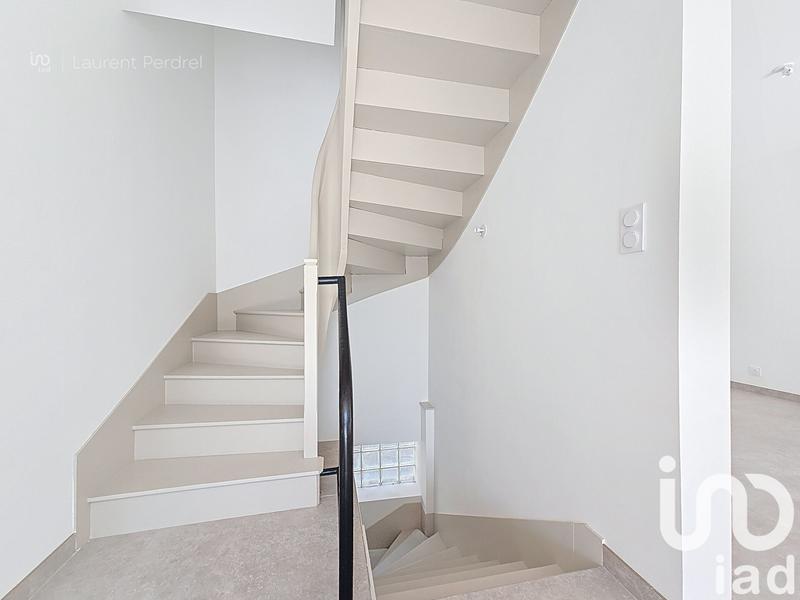 Maison - 153 m² - 8 pièces