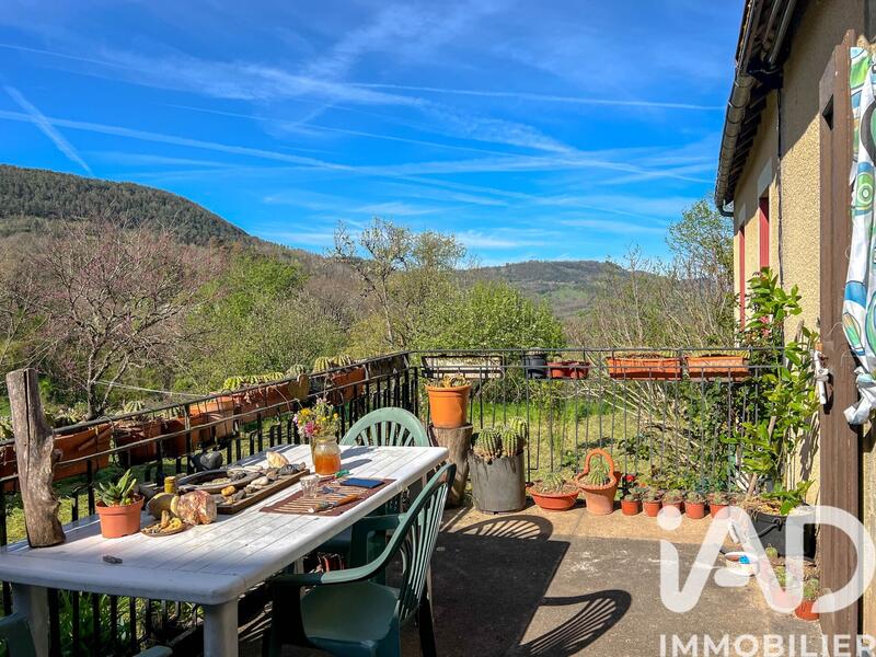 Maison - 124 m² - 6 pièces