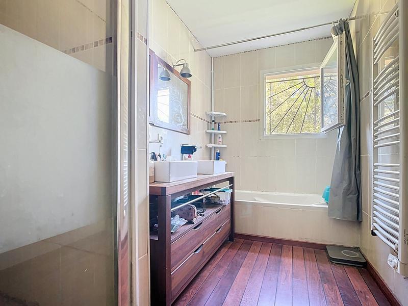 Maison - 131 m² - 6 pièces