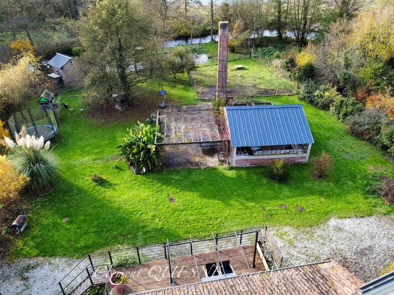 Maison - 225 m² - 7 pièces