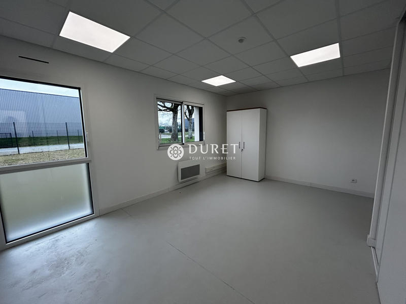 Local d'activités - 290 m²