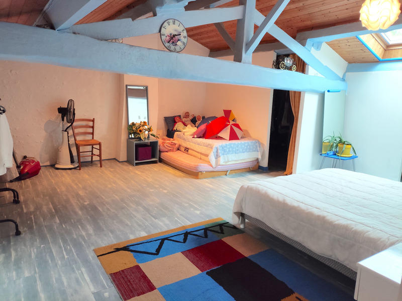 Longère - 300 m² - 8 pièces