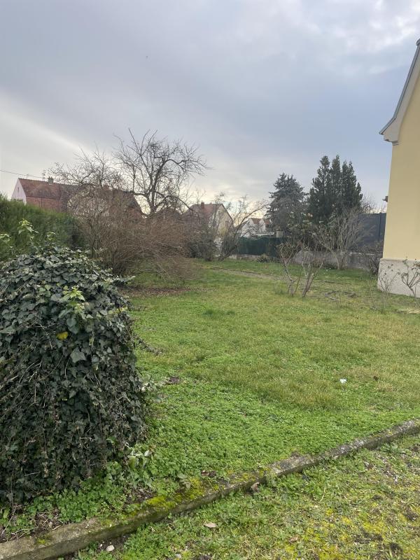 Maison - 93 m² - 5 pièces