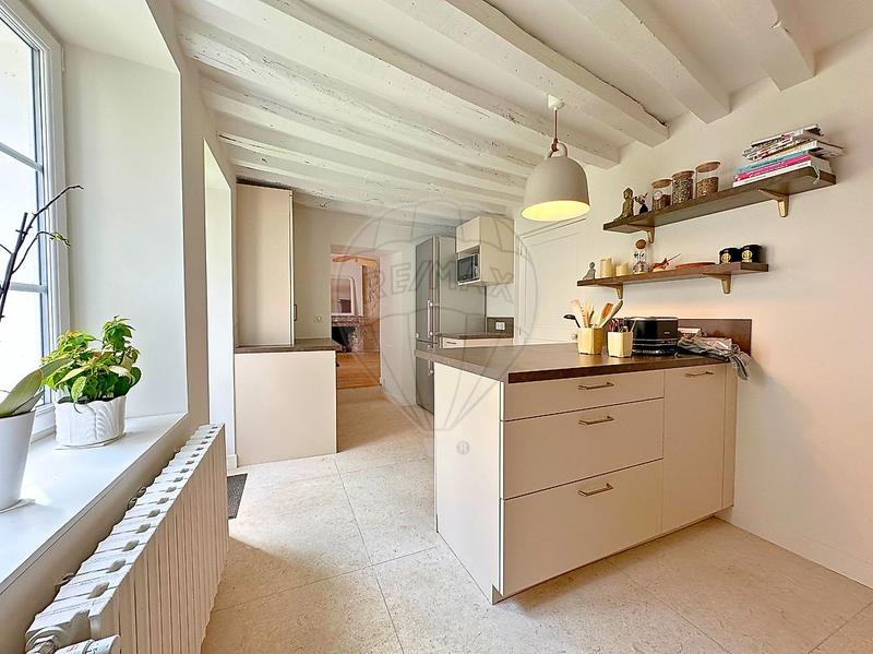 Maison - 177 m² - 6 pièces