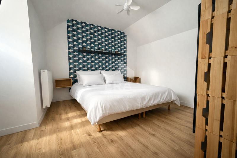 Maison - 92 m² - 5 pièces