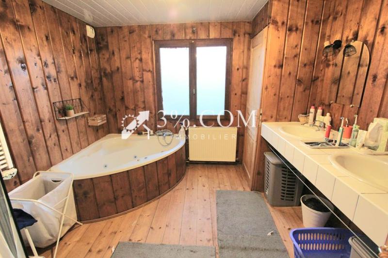 Maison - 209 m² - 6 pièces