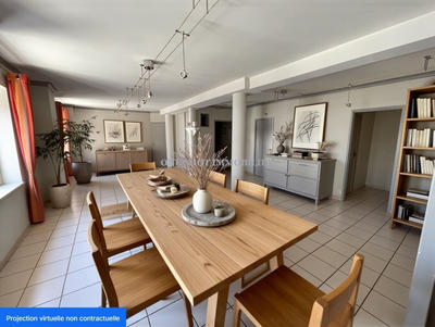 Appartement - 112 m² - 4 pièces