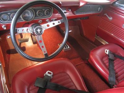 Ford Mustang Coupe V8 01.76.63.32.16