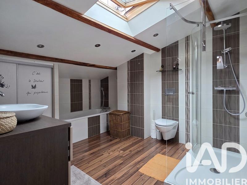 Maison - 126 m² - 5 pièces