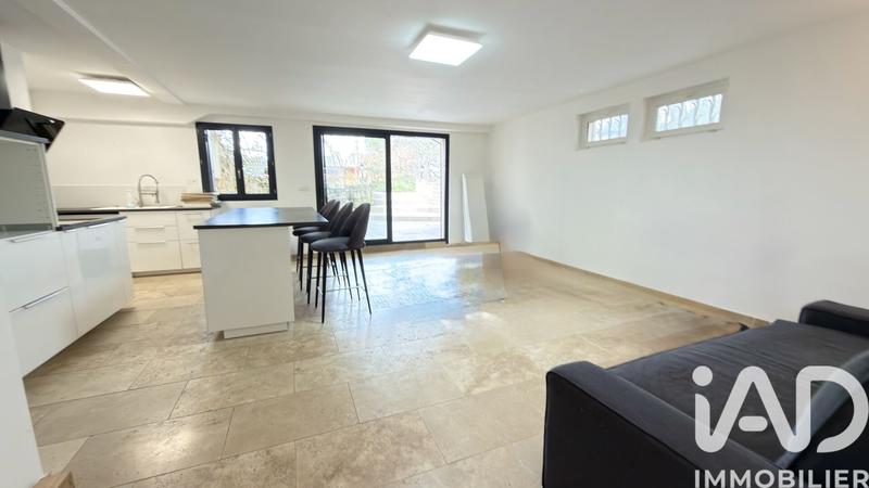 Maison - 272 m² - 10 pièces