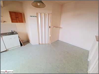 Appartement - 16 m² - 1 pièce