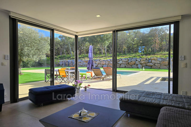 Villa - 280 m² - 5 pièces