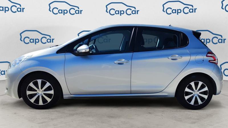 Peugeot 208 1 1.4 e-HDi 68 Bmp5 Active