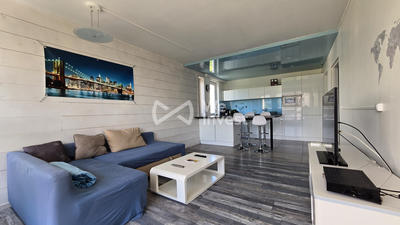 Appartement - 60 m² - 3 pièces