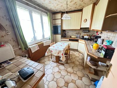 Maison - 86 m² - 4 pièces