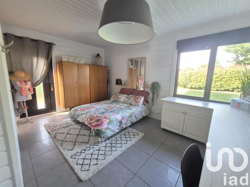 Maison - 230 m² - 6 pièces