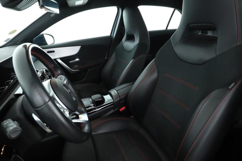 Mercedes Classe a 200 d Amg Line 8g-Dct 150 ch