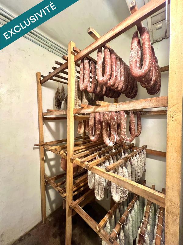 Local commercial - 220 m² - 9 pièces