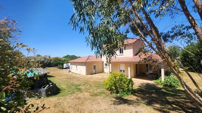 Maison - 153 m² - 6 pièces