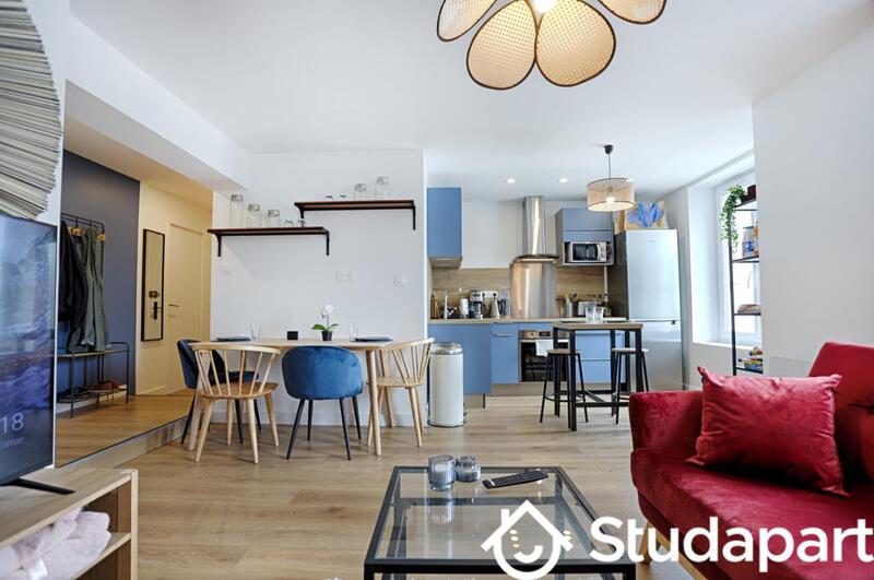 Chambre - 11 m² - 1 pièce