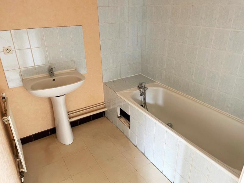 Appartement - 79 m² - 4 pièces