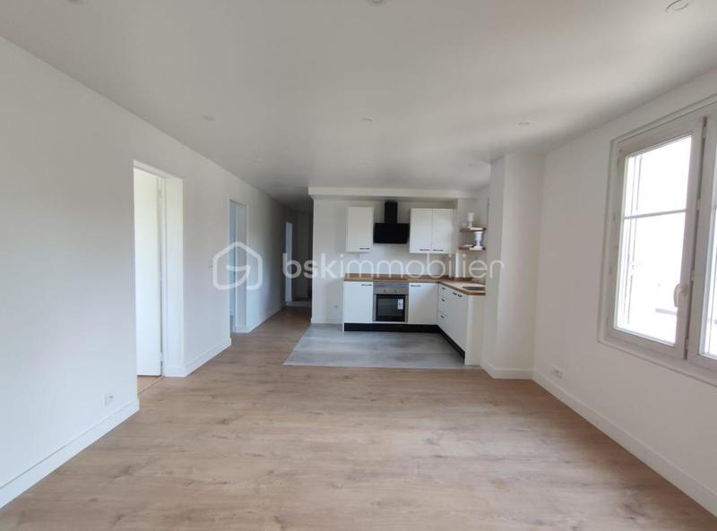 Appartement - 64 m² - 4 pièces