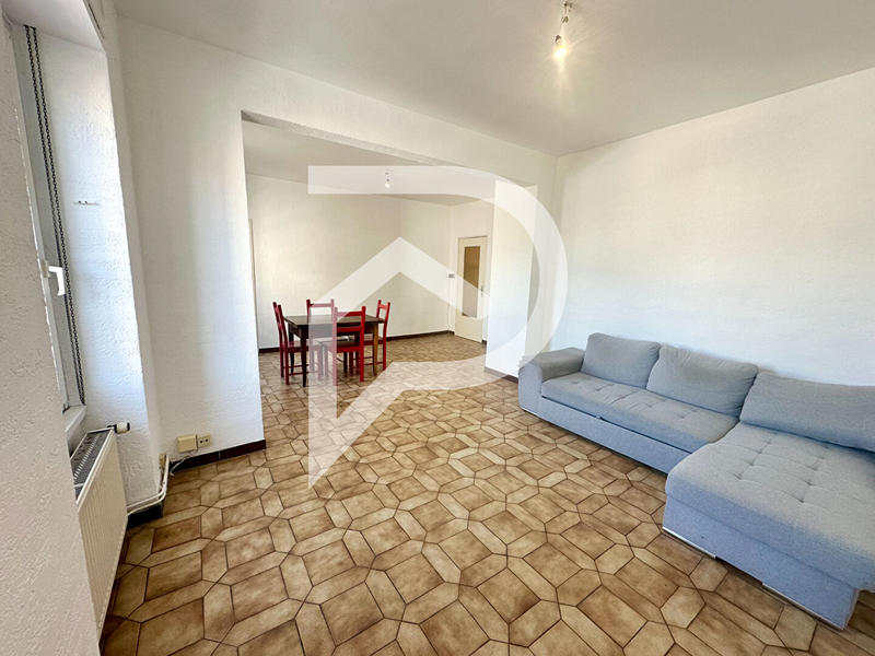 Appartement - 80 m² - 4 pièces