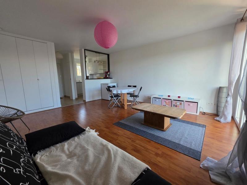 Studio - 32 m² - 1 pièce