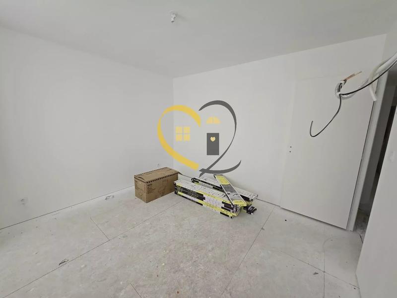 Immeuble mixte - 300 m²