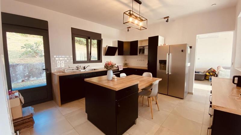 Villa - 190 m² - 8 pièces