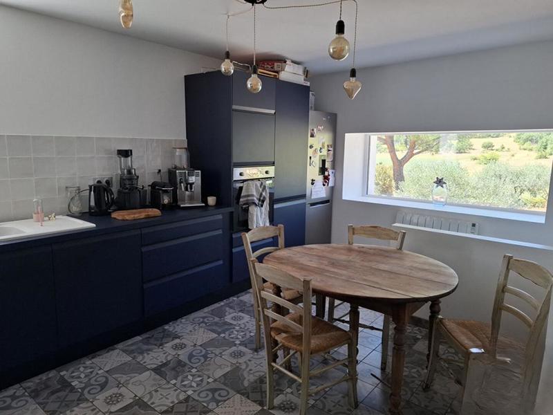 Maison - 210 m² - 10 pièces