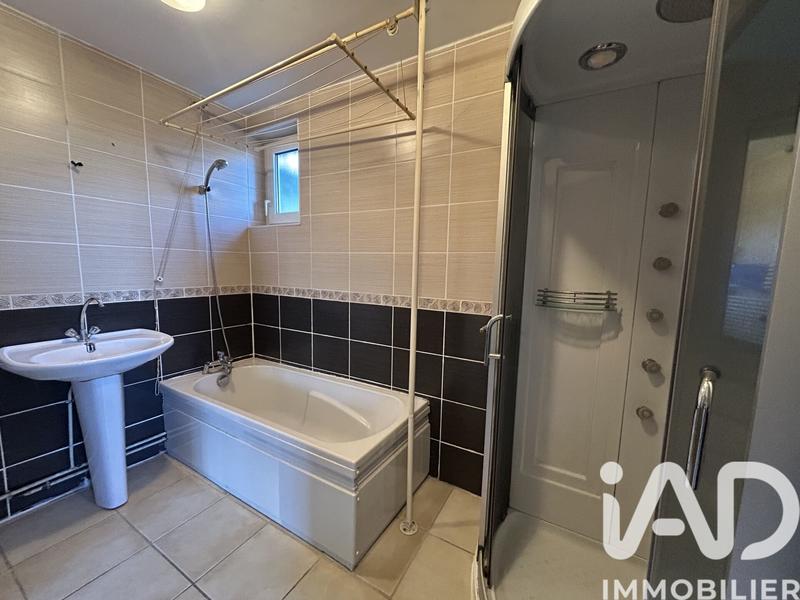 Maison - 107 m² - 5 pièces