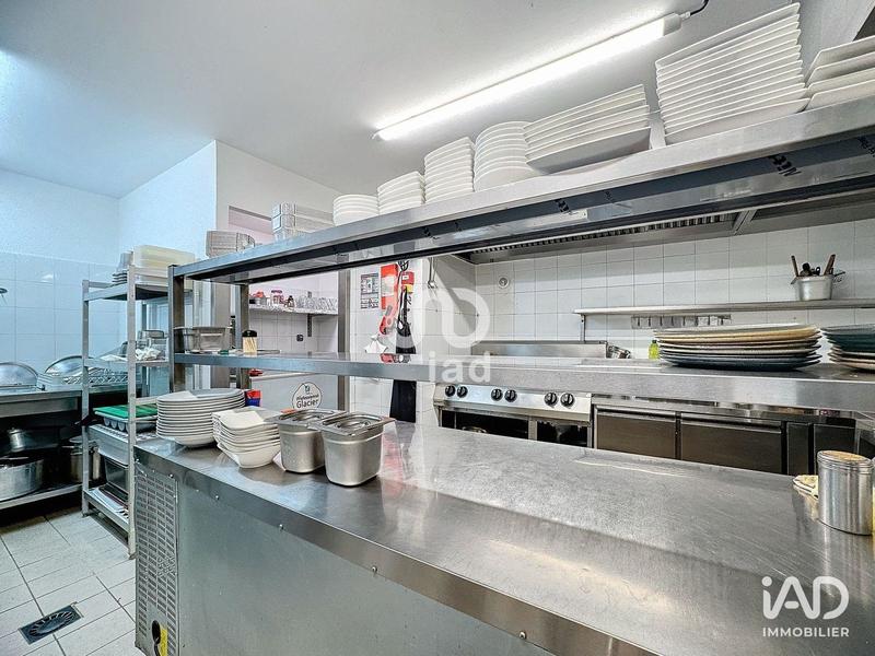 Local commercial - 114 m²