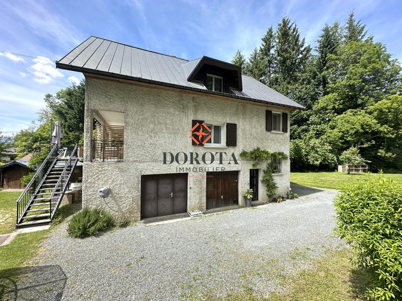 Maison - 191 m² - 7 pièces