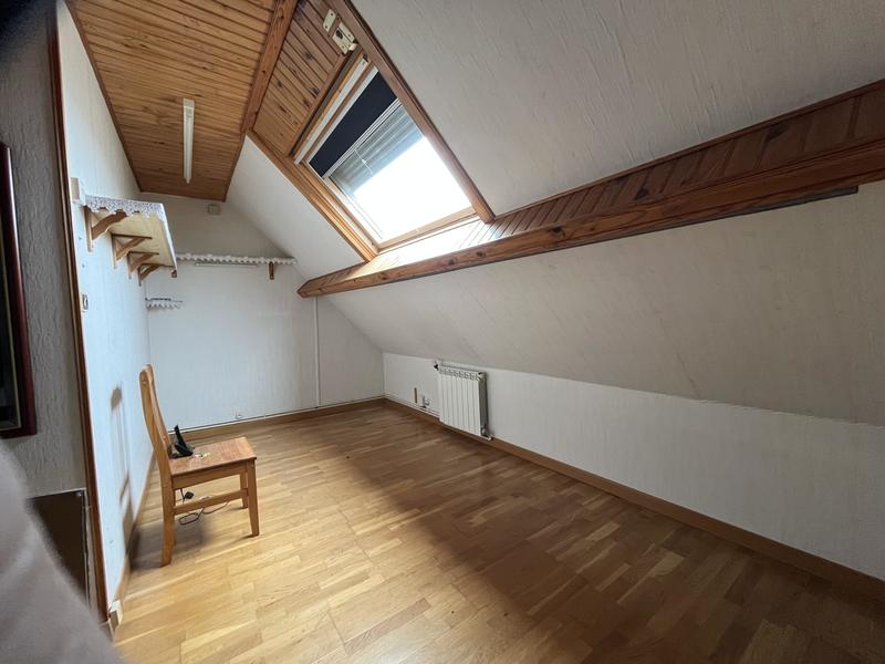 Maison - 98 m² - 5 pièces